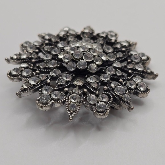 Vintage Rhinestone Cluster Brooch Womens Clear Silver Tone Formal Pin‎ Statement - Picture 4 of 9